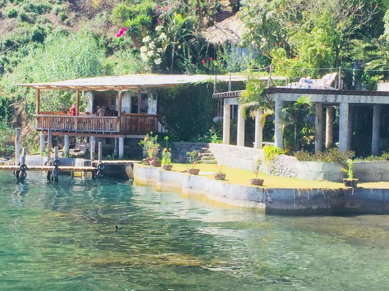 Lake Front Cabin At Los Elementos Santa Cruz La Laguna Luaran gambar